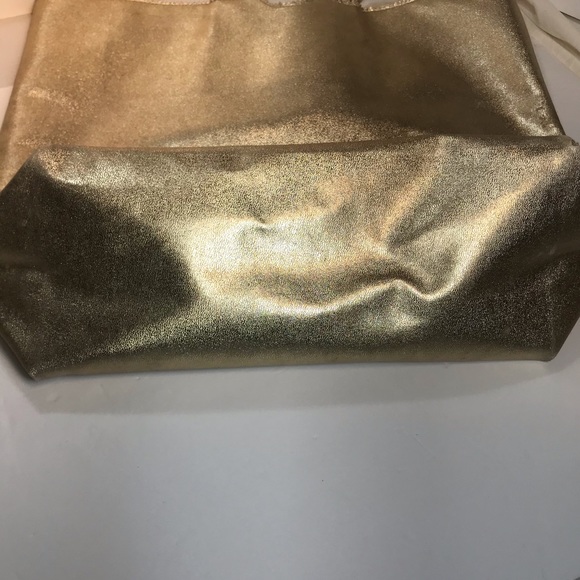 VINTAGE GOLD PURSE BY CARLOS FALCHI - Picture 5 of 8